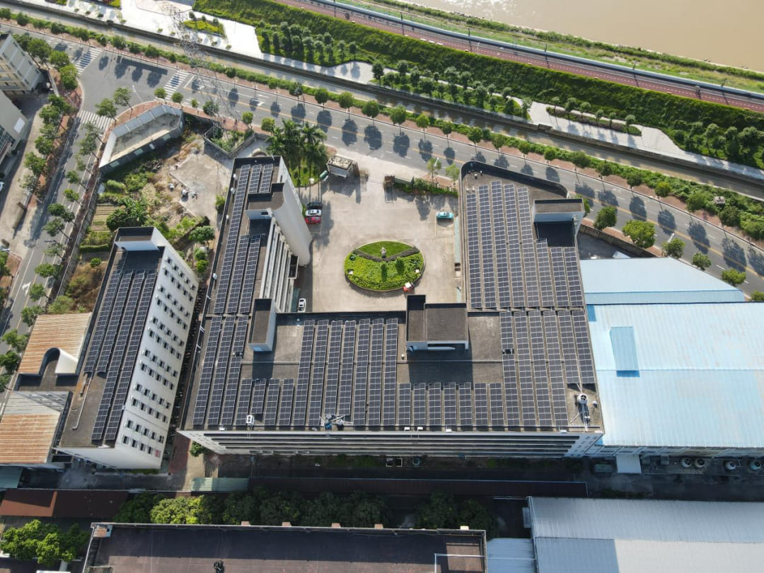 اكتمل مشروع محطة الطاقة الكهروضوئية الموزعة بقدرة 405 كيلو وات التابع لشركة Osda في شانتو بمقاطعة قوانغدونغ!